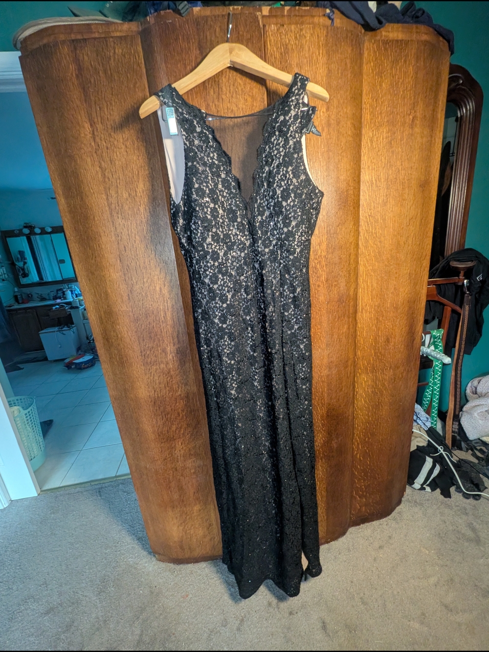 Black Lace Evening Gown 8